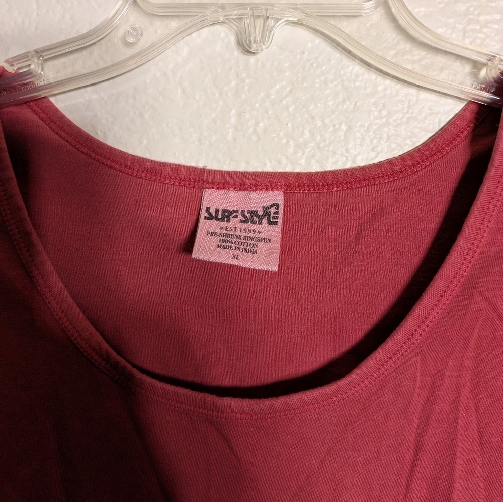 Surf Style Red Rash Guard with Wave Design Pre-owned Size Xl - Picture 6 of 7
